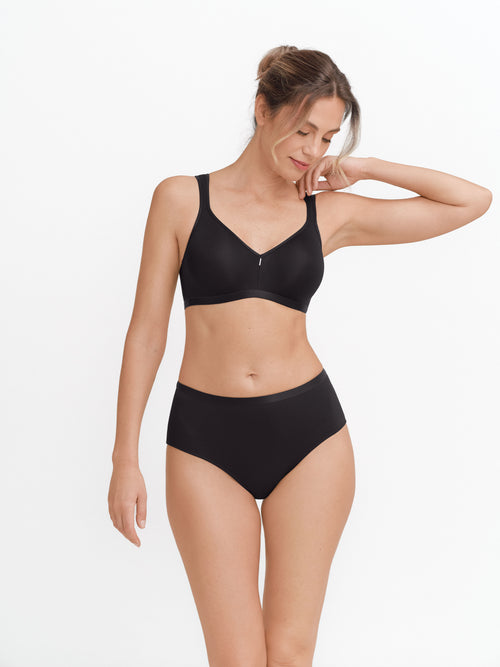 Beyond Basic Molding bra without underwire - Front view