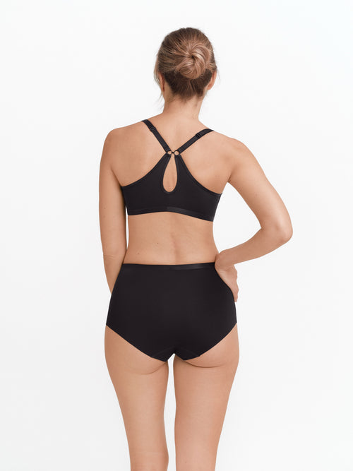 Beyond Basic Wireless Molded Bra — Black — back
